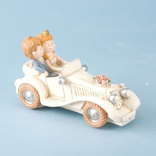 Ivory Resin  Bride & Groom In Car