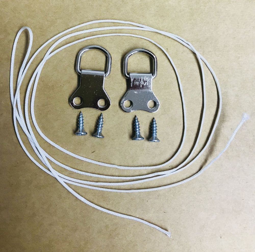 Hanging Kit Double D-Rings, Screws and Cord