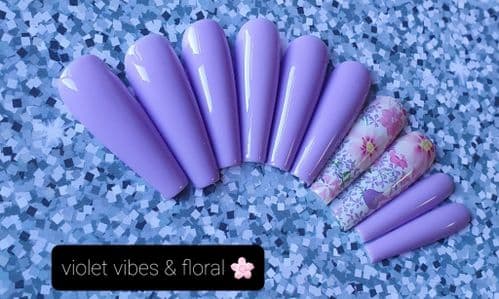 Violet vibes & floral