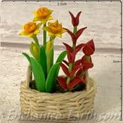 Gardeners World Handmade Miniatures - Spring Daffodil  Basket - 5cm