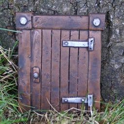 Square woodland Gnome Door - 9cm