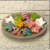 The Miniature Kitchen - Iced Star Cookies  on a Plate - 4cm