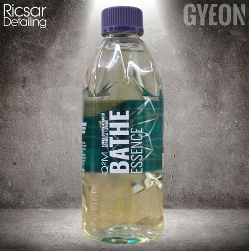 Gyeon Q²M Bathe Essence - Super Concentrated pH Neutral Car Shampoo