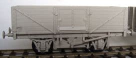 5 Plank Wagon Short 15ft. Plastic Kit OO Gauge Cambrian C44 Glos 